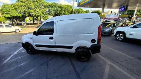 RENAULT KANGOO 1.6 EXPRESS 16V FLEX 3P MANUAL